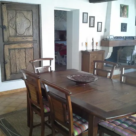 Brameloup Jardin Ovale Guest house Coudures