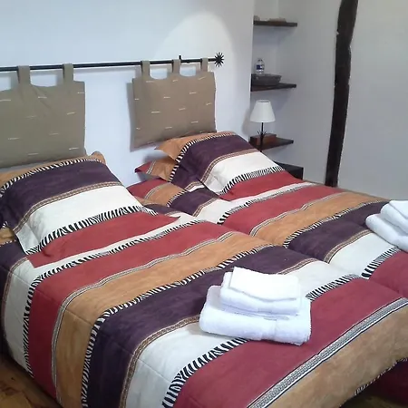 Brameloup Jardin Ovale Guest house Coudures